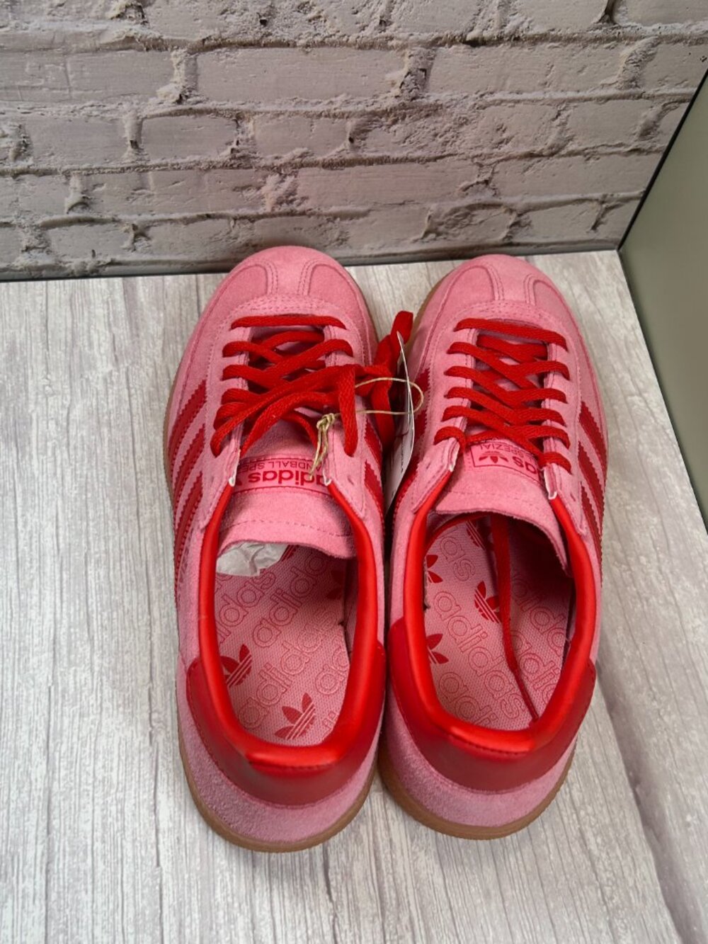 ADIDAS HANDBALL SPEZIAL (WOMEN) (7.5} - Picture 6 of 13